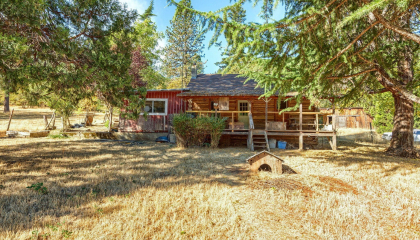 995 Schieffelin Gulch Rd, Gold Hill, OR 97525