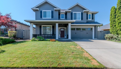 3724 Sherwood Park Dr, Medford, OR 97504