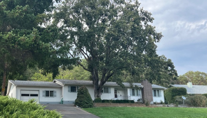 50 Tenney Dr, Rogue River, OR 97537