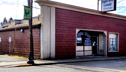 115 Depot St, Rogue River, OR 97537