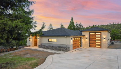  913 Granite Ridge Circle, Jacksonville, OR 97530