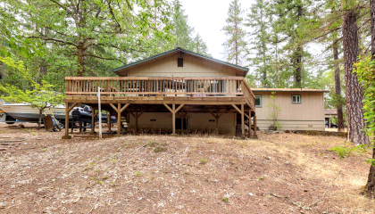 19721 Redwood Hwy, Selma, OR 97538