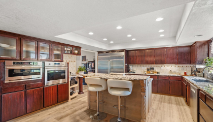 113 Walnut Dr, Rogue River, OR 97537