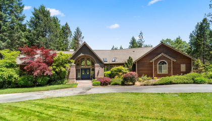 1219 N Pinnon Rd, Grants Pass, OR 97526