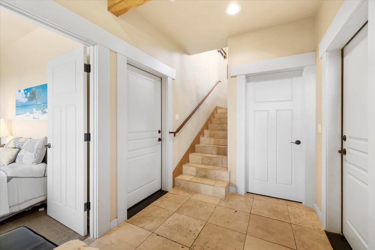 274-Harvard-Place_43