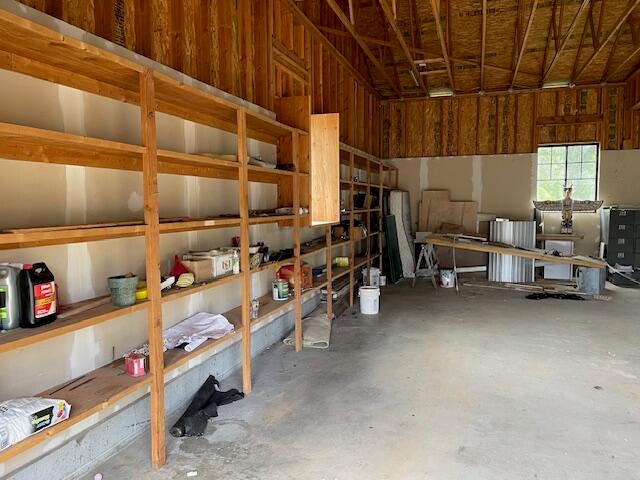 310-Ridgewood-Drive_33