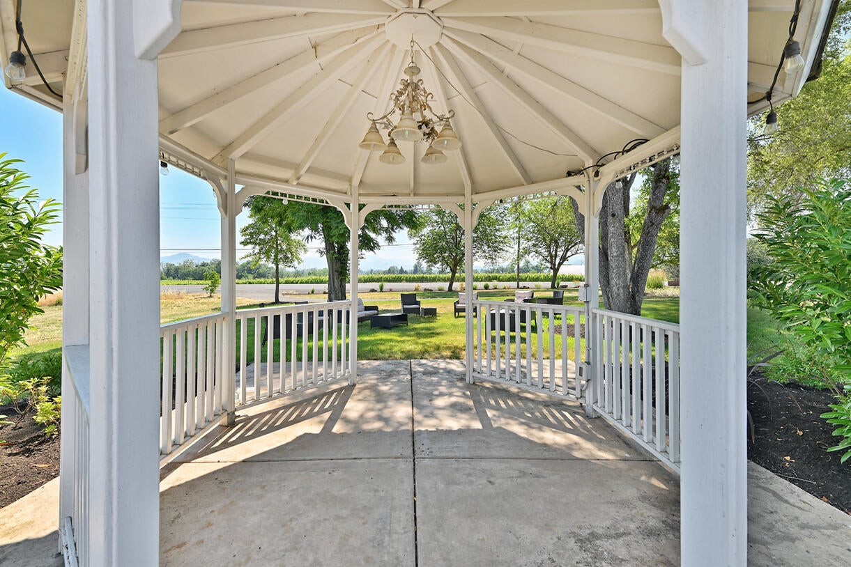 883-Old-Stage-Road_88