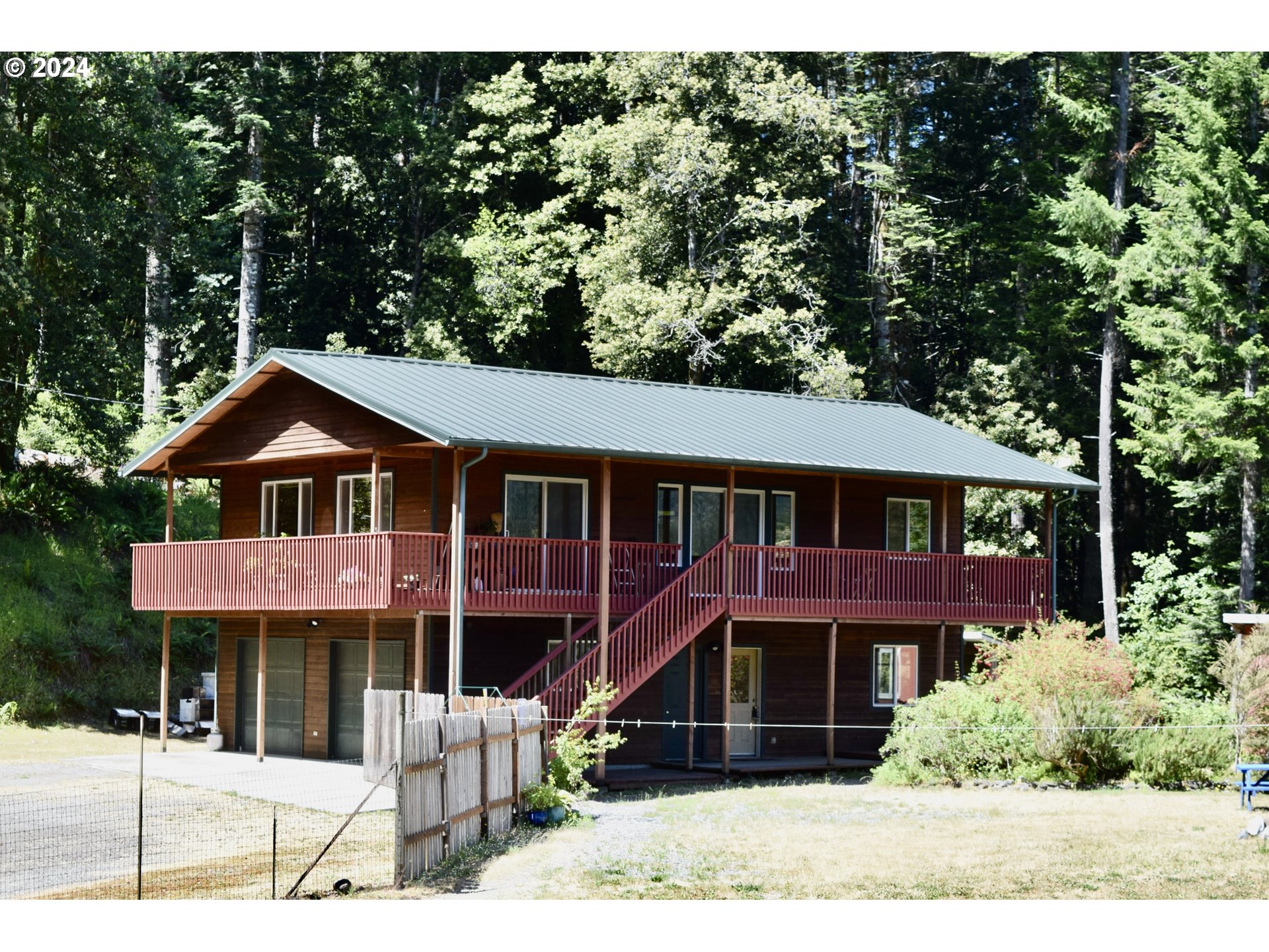 24276700, 97211 Homestead Way, Gold Beach, OR 97444