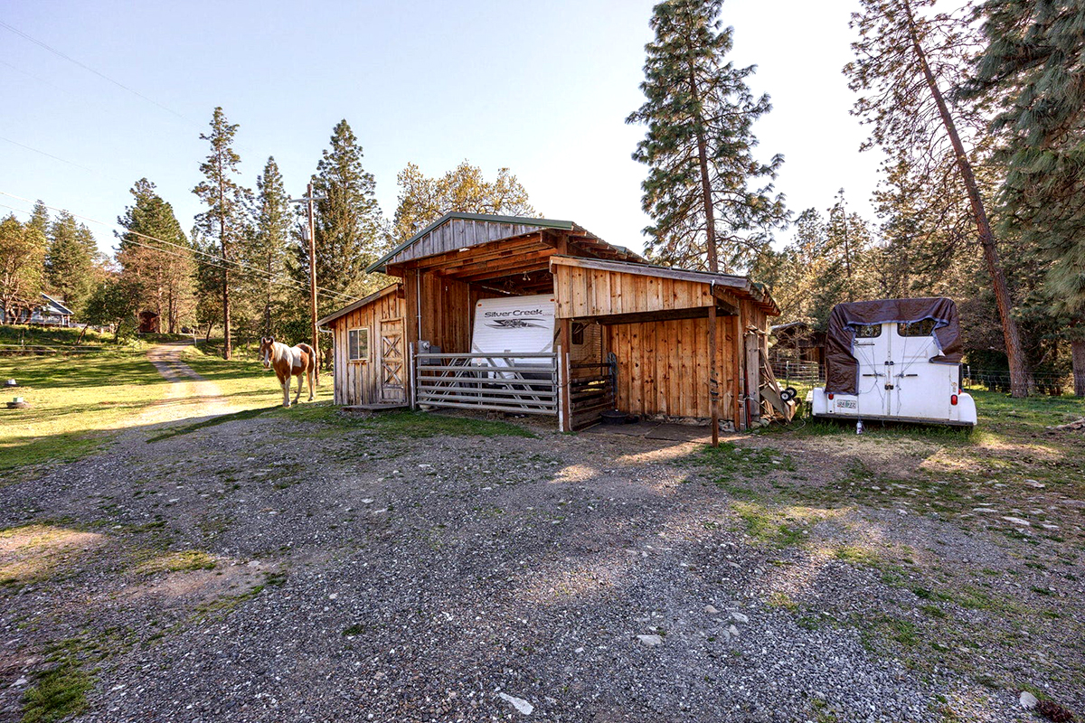 9658_Upper_Applegate_Rd_05-alt