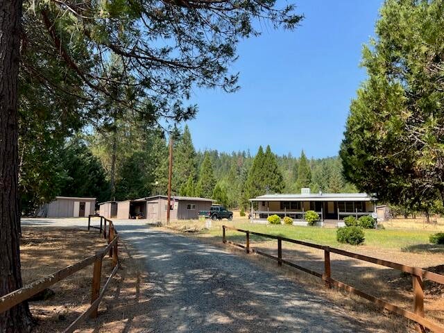 220187403,  3675 Pleasant Creek Rd, Rogue River, OR 97537