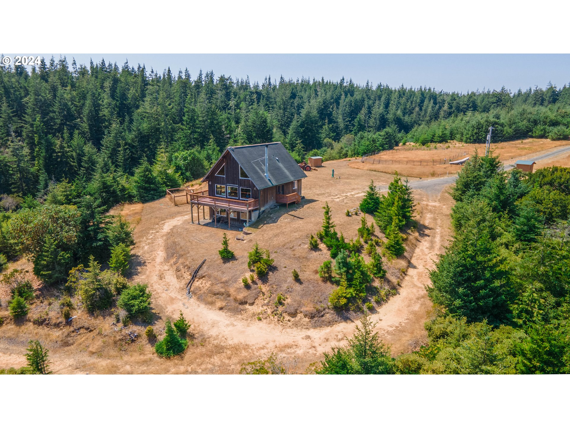 24085287, 89328 Whiskey Run Ln, Bandon, OR 97411