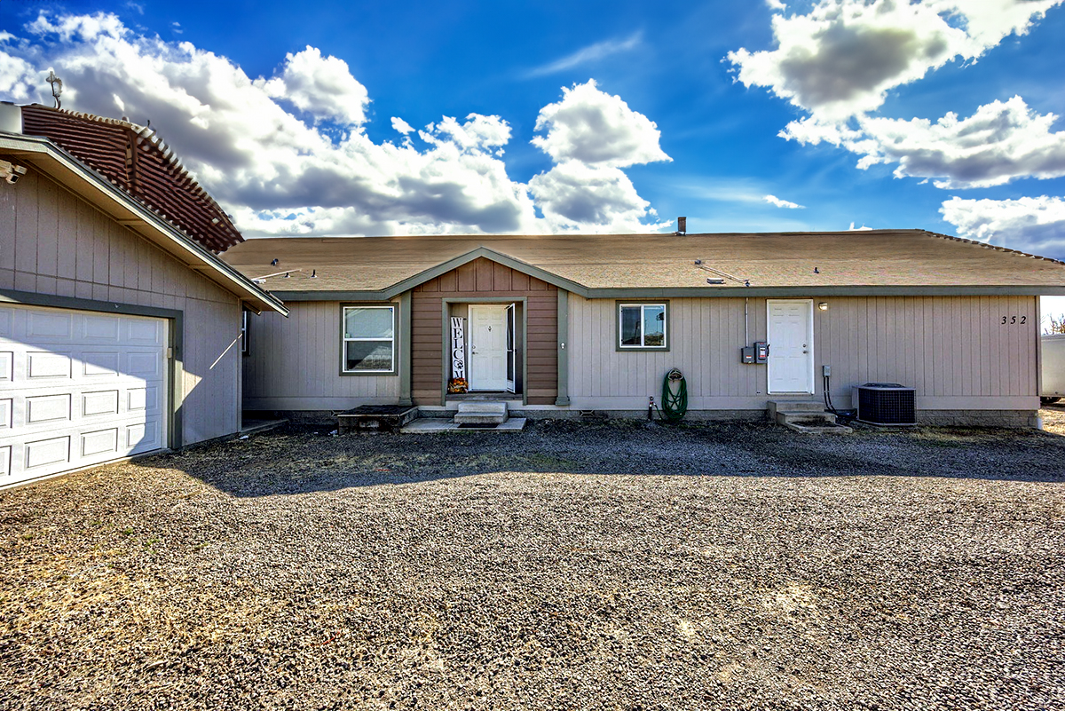 220190929, 352 E Dutton Rd, Eagle Point, OR 97524