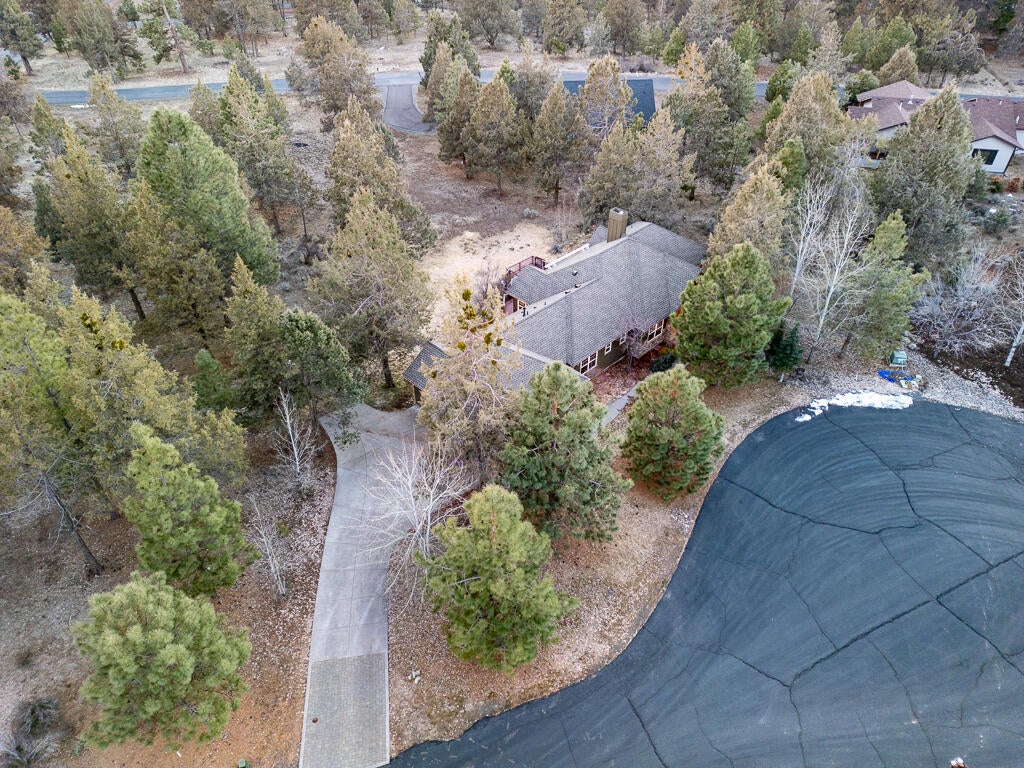 1140_Oregon_Ash_Cir_03-Aerial