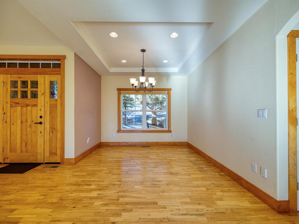 1140_Oregon_Ash_Cir_10