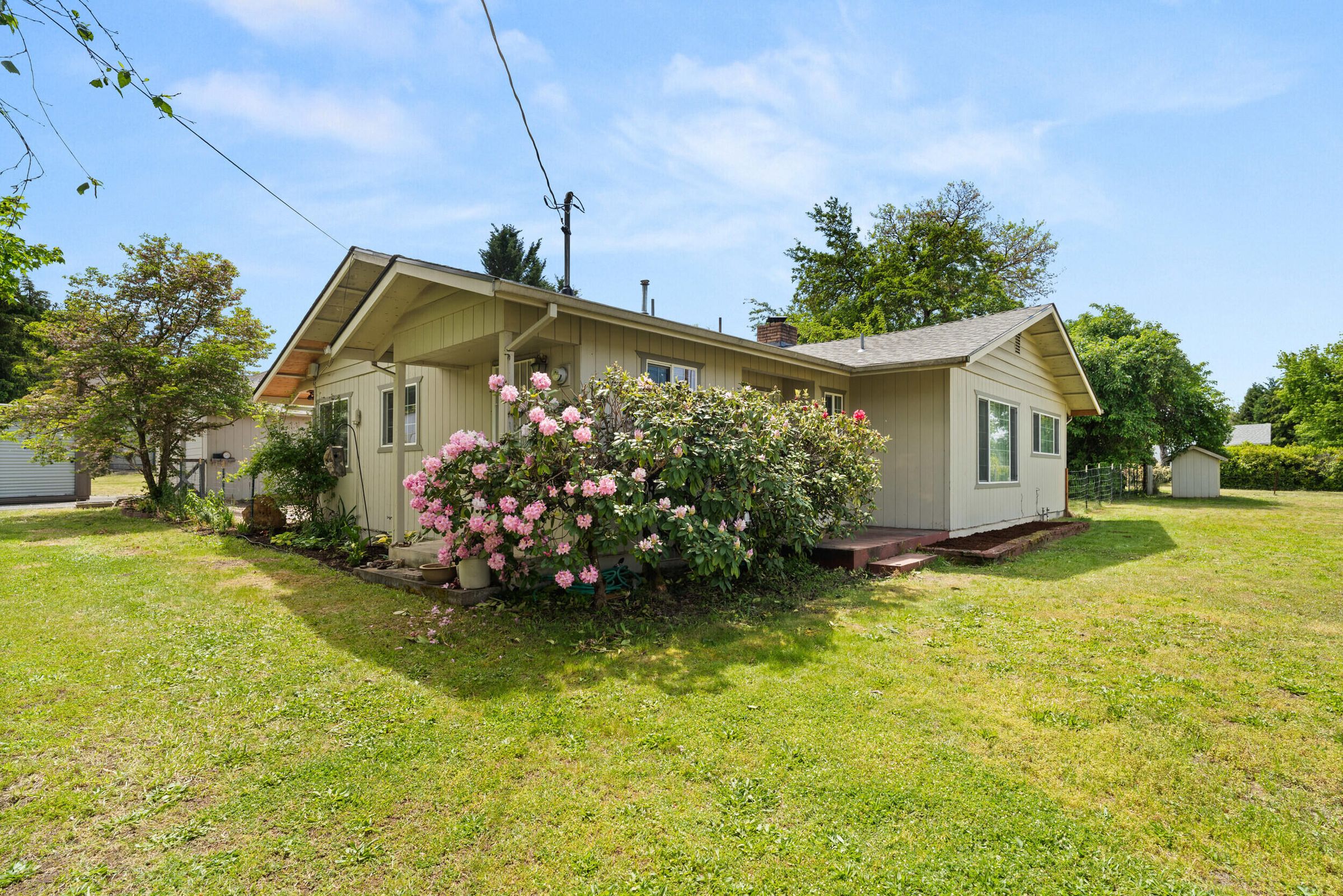 1960_Cloverlawn_Dr-02
