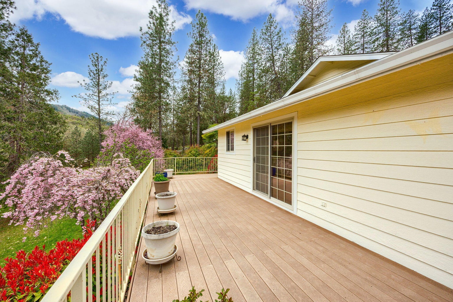 4280_Cloverlawn_Dr-13