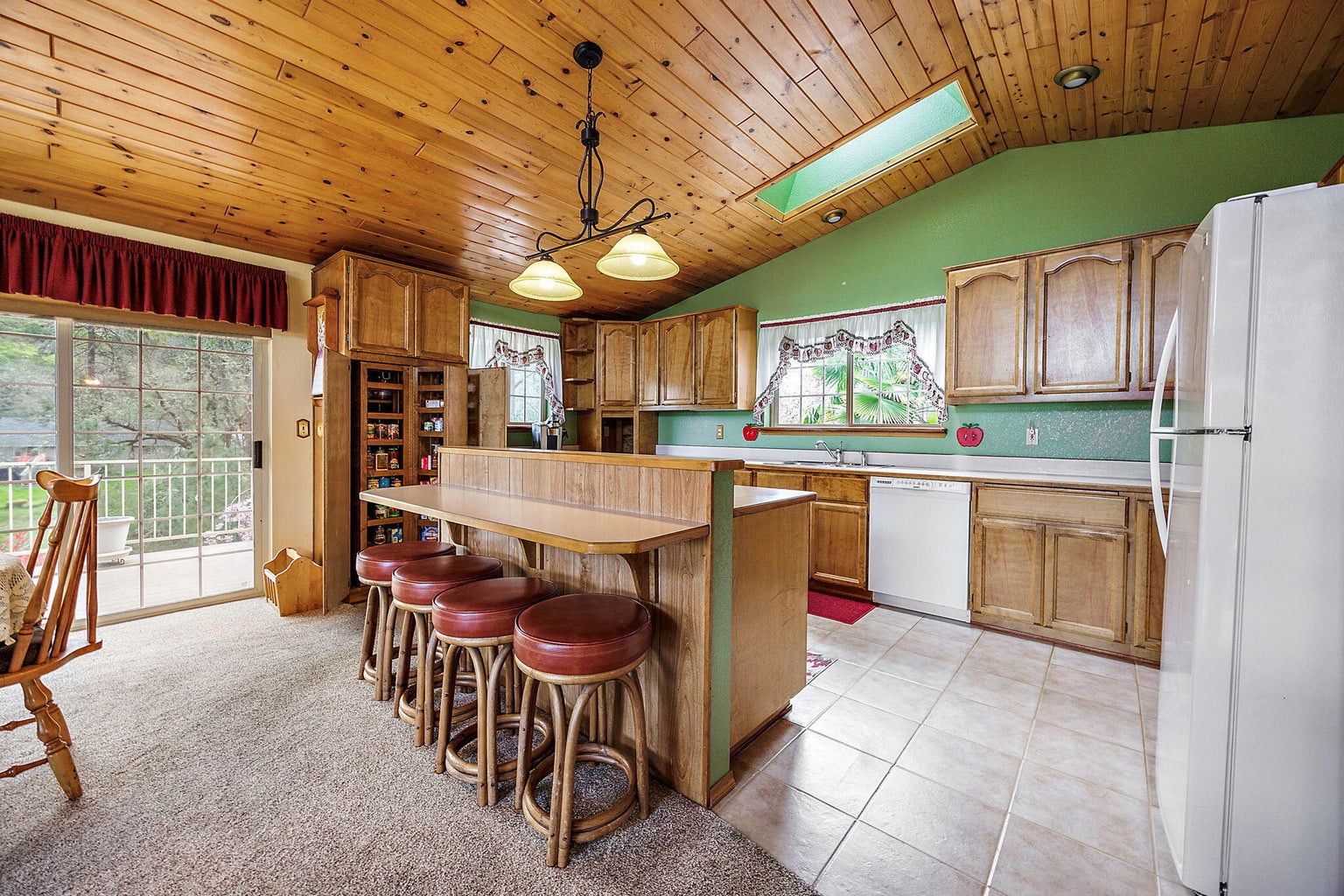 4280_Cloverlawn_Dr-23