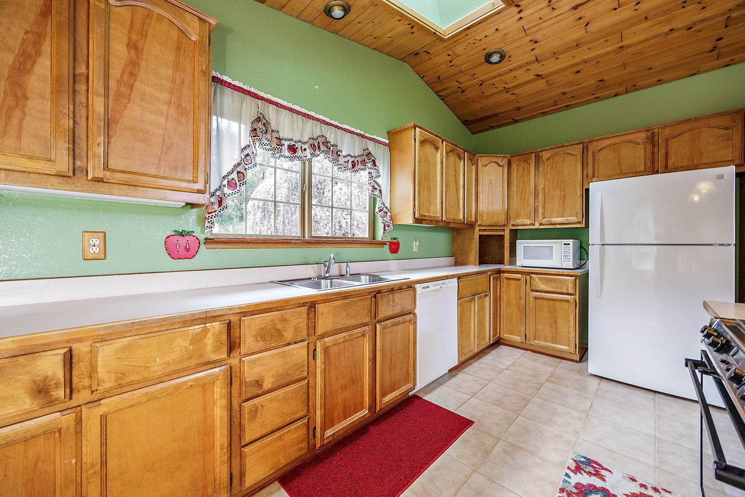 4280_Cloverlawn_Dr-26