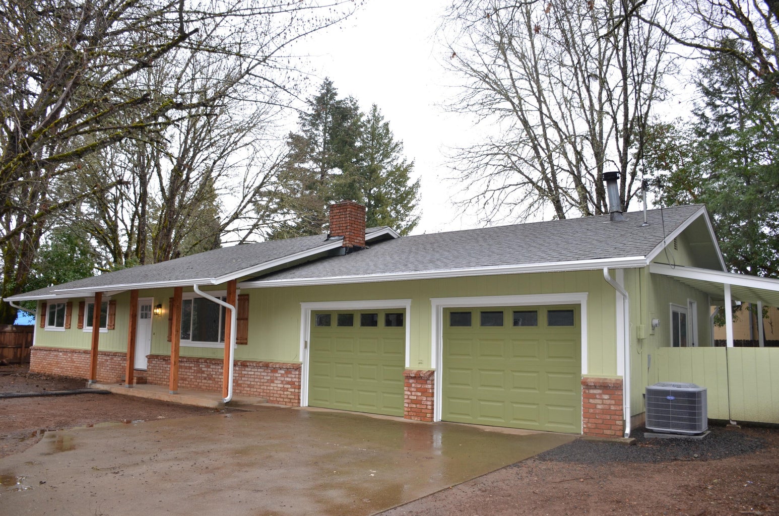 329_S_Kerby_Ave-00-29-5