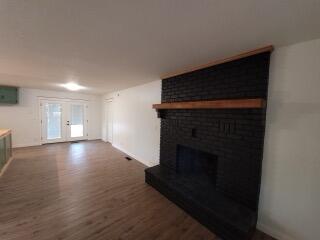 329_S_Kerby_Ave-11