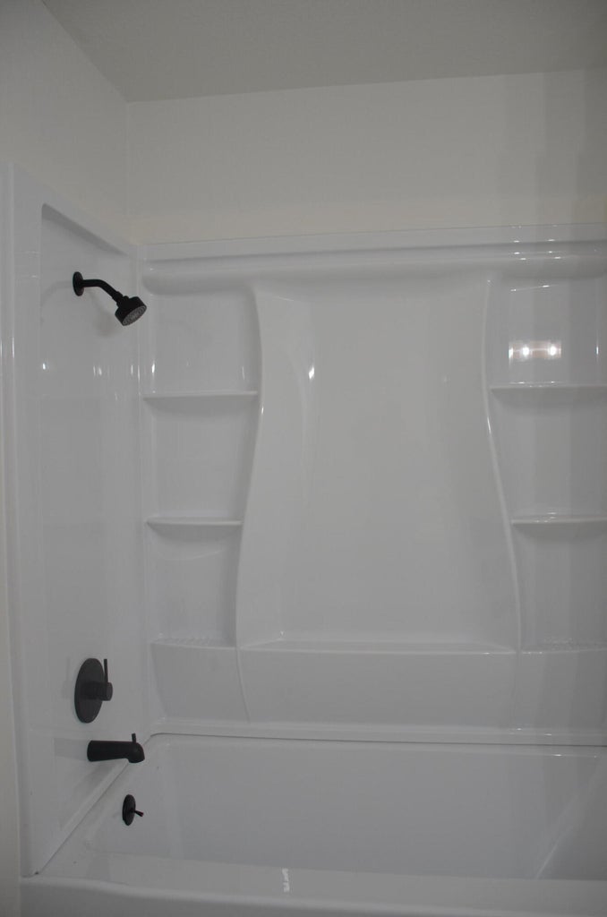 329_S_Kerby_Ave-13