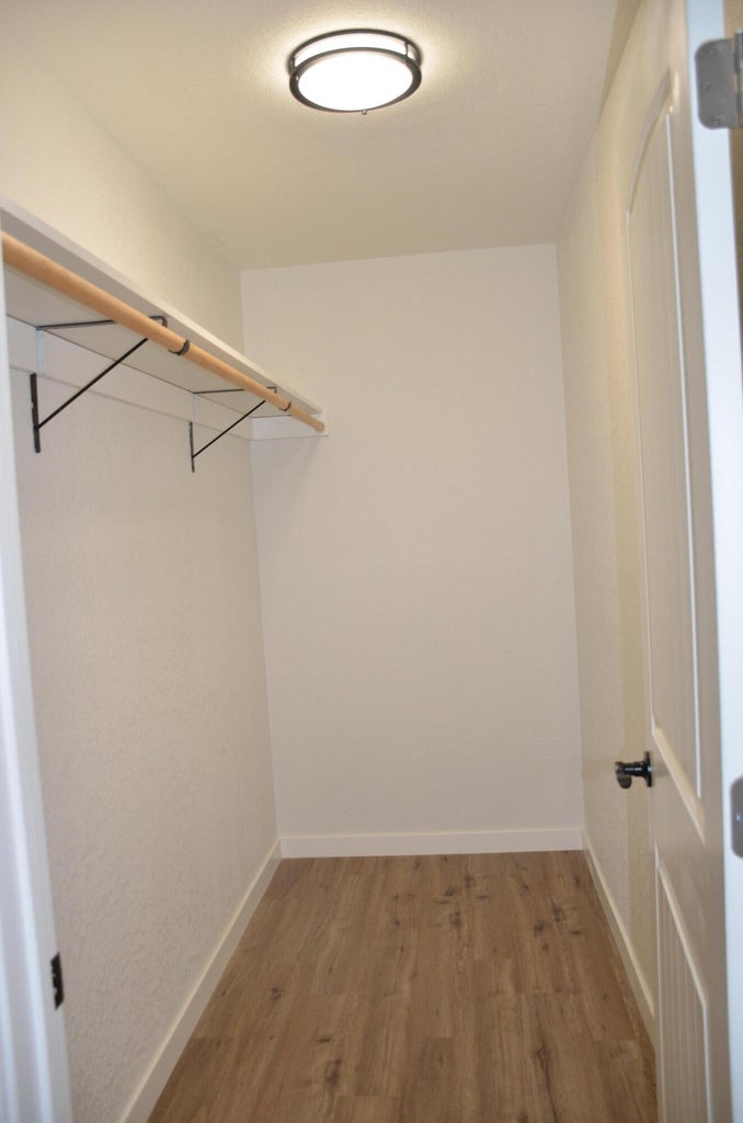 329_S_Kerby_Ave-18