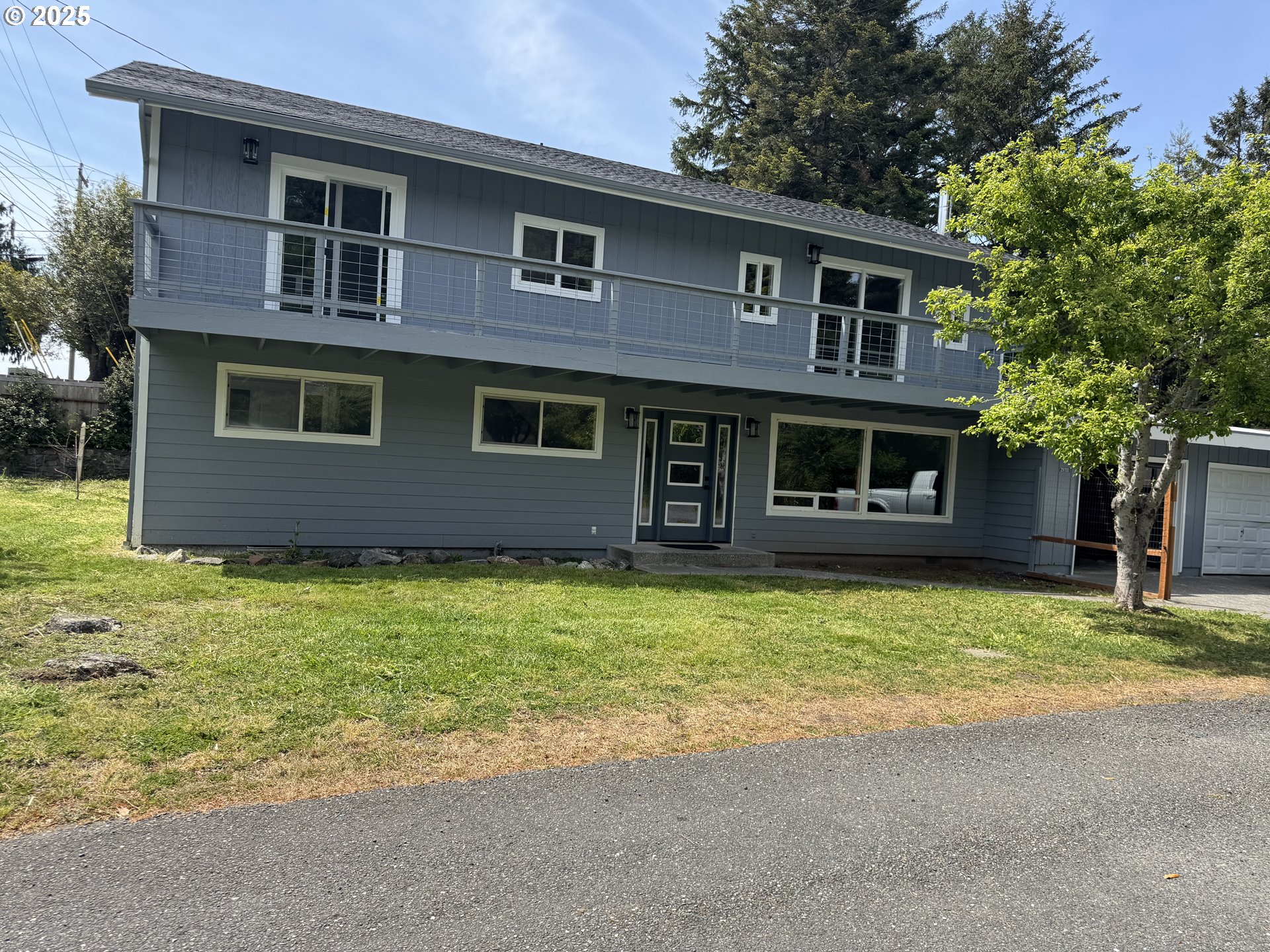 406502261, 29700 Park Dr, Gold Beach, OR 97444