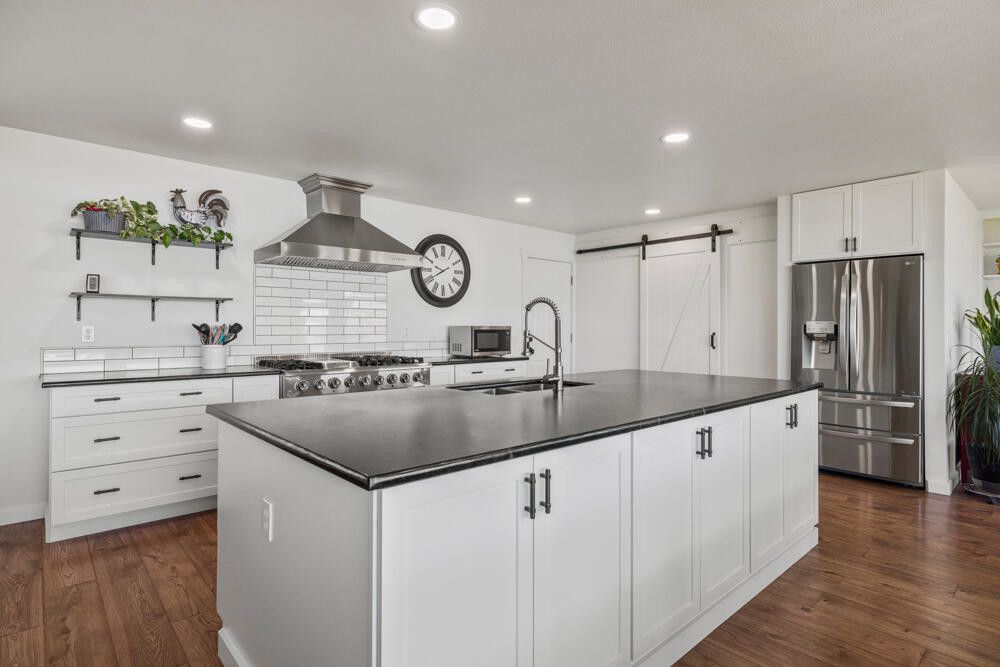 37368_Modoc_Point_Rd-15