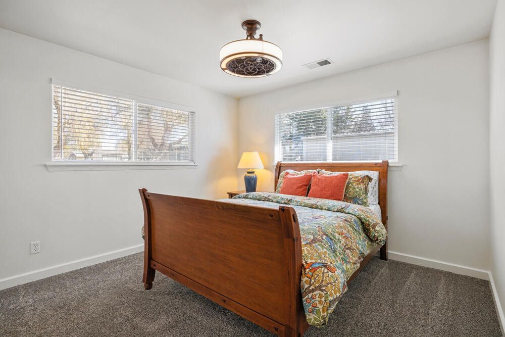 37368_Modoc_Point_Rd-26