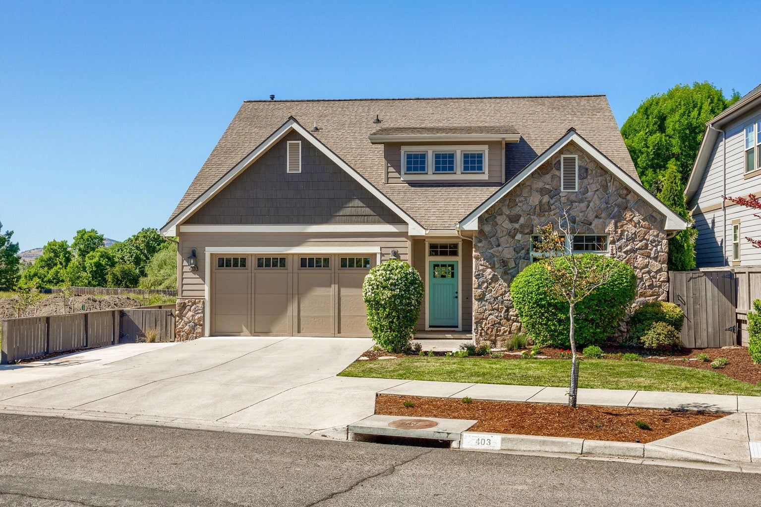 220203408, 403 Briscoe Place, Ashland, OR 97520