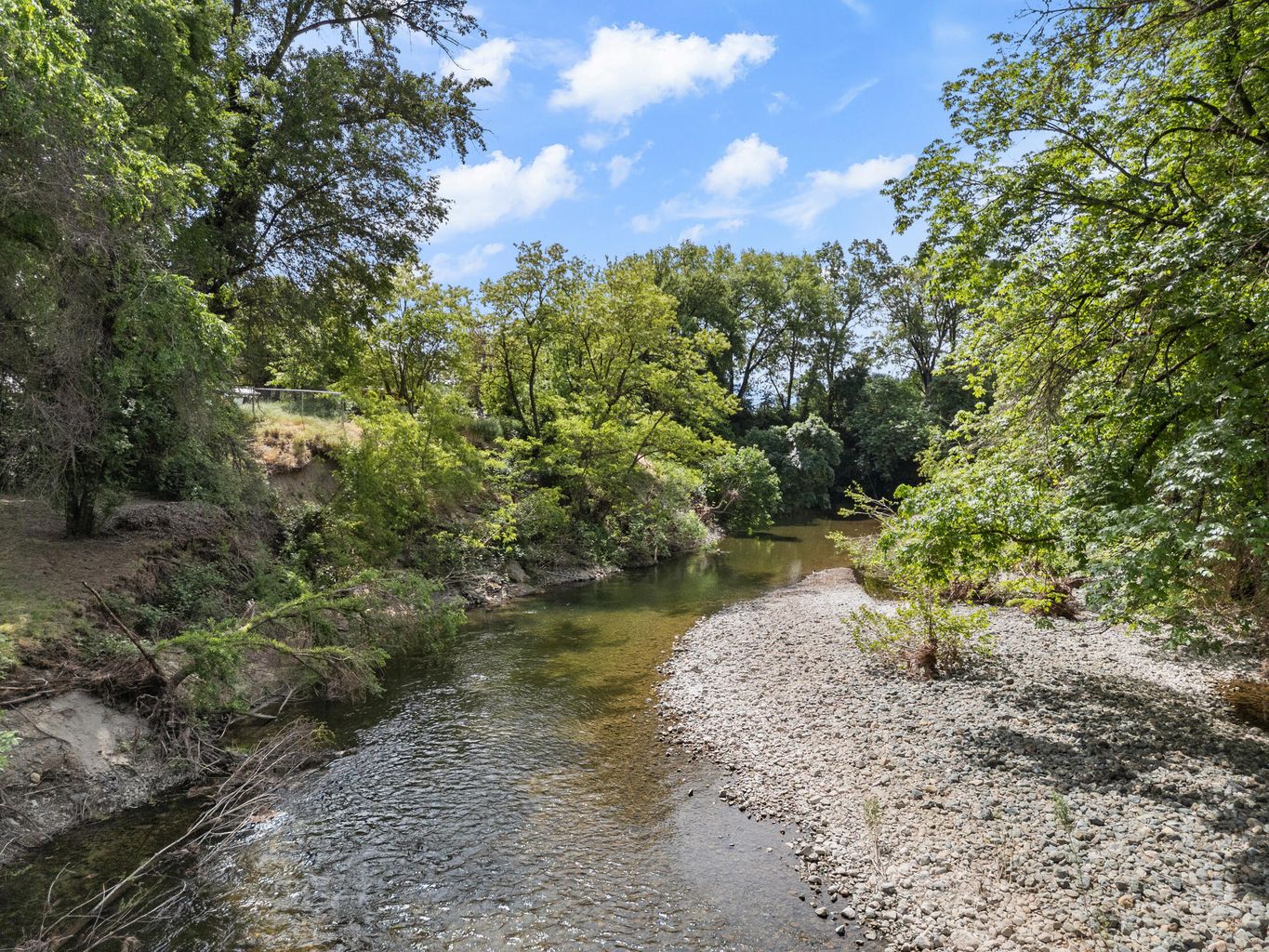 113_Walnut_Dr-33-Creek