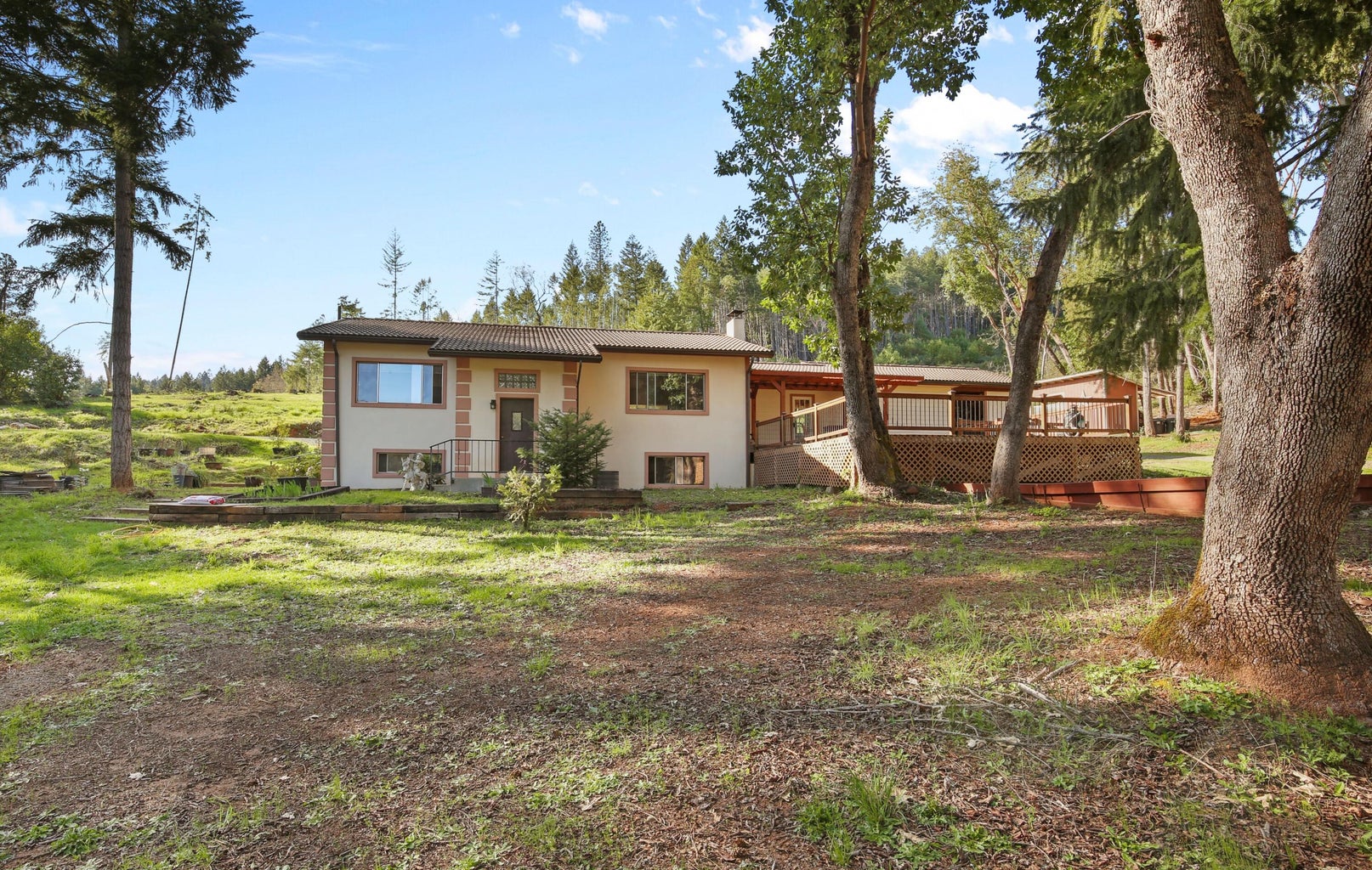 4884_Lower_Grave_Creek_Rd-03