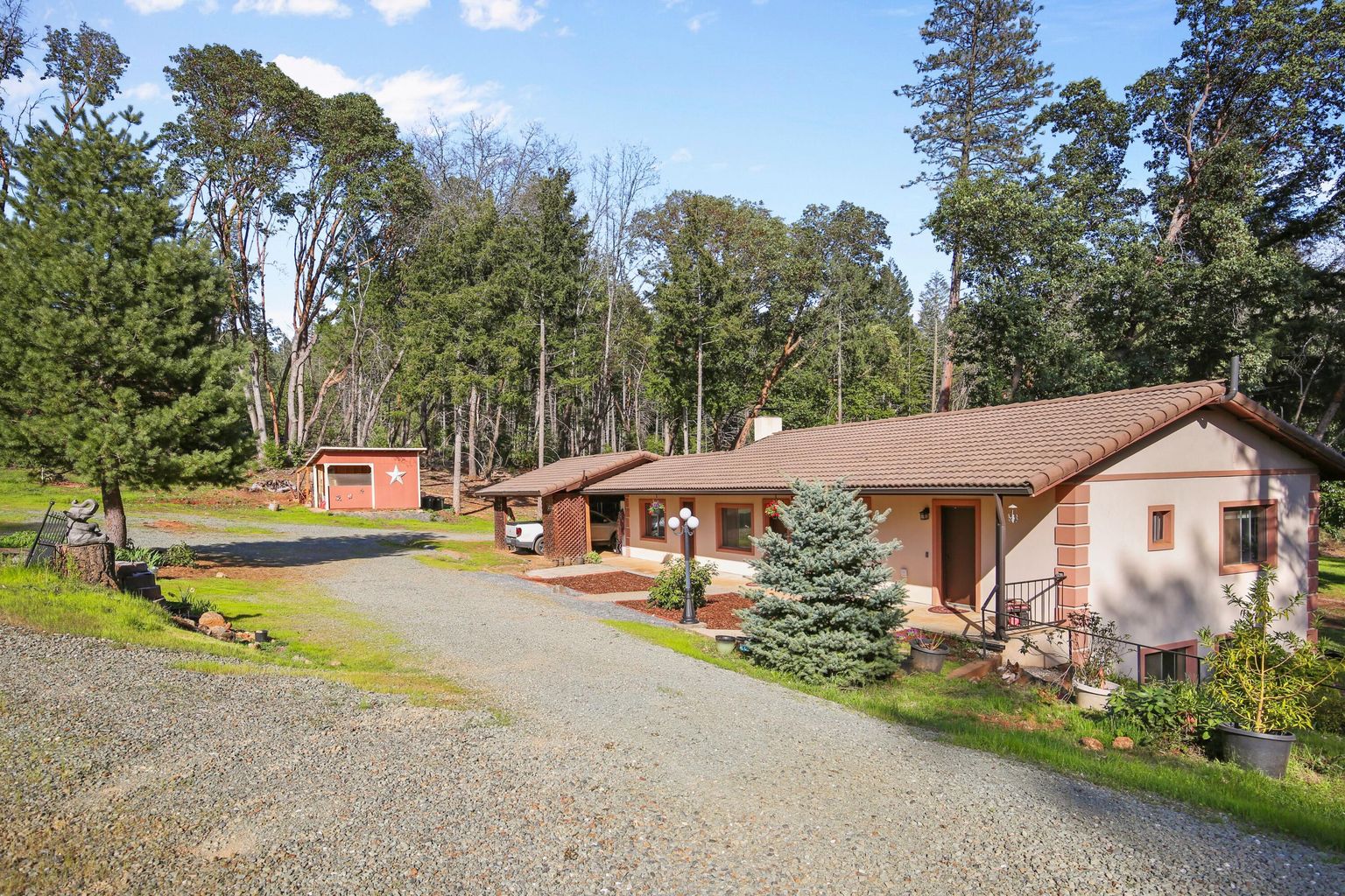 4884_Lower_Grave_Creek_Rd-06