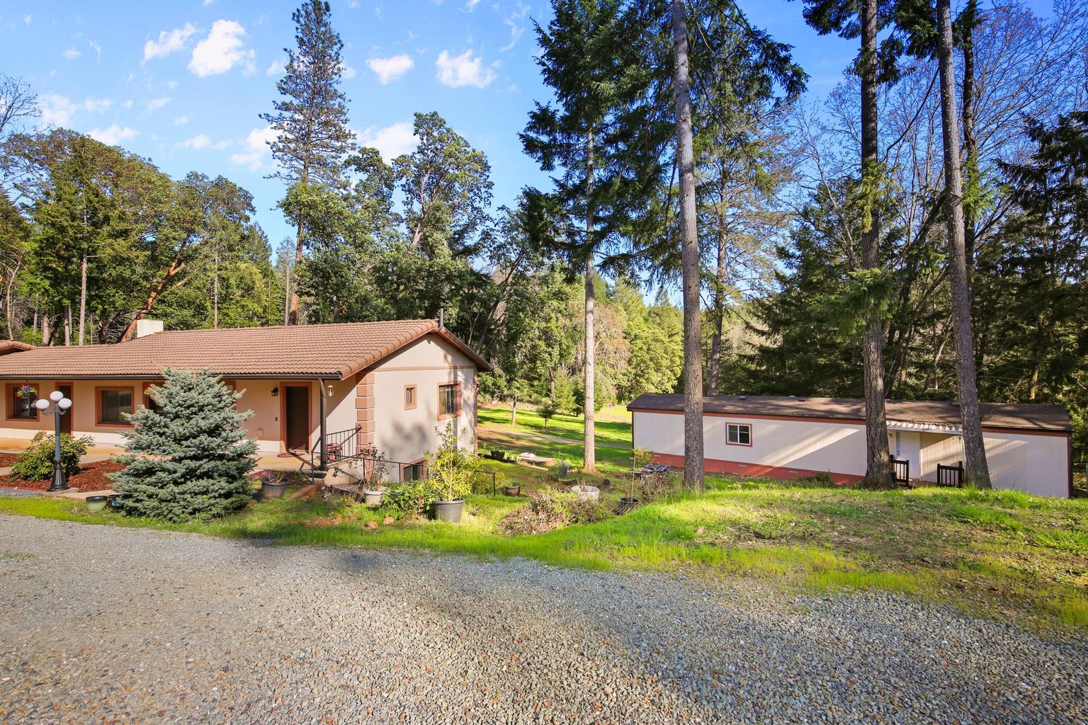 4884_Lower_Grave_Creek_Rd-07