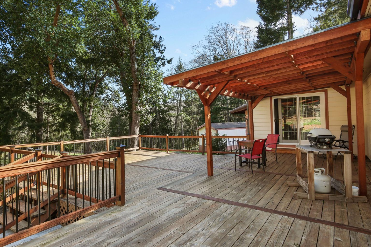 4884_Lower_Grave_Creek_Rd-09