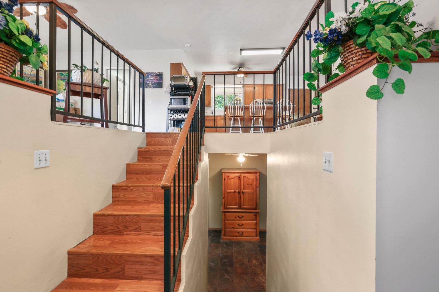 4884_Lower_Grave_Creek_Rd-13