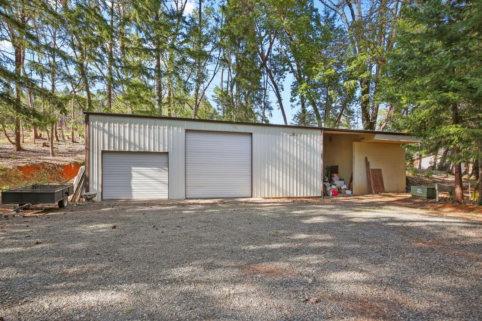 4884_Lower_Grave_Creek_Rd-36