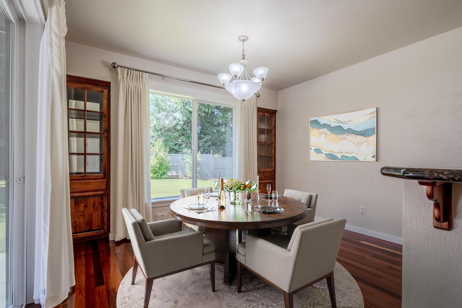 3724_Sherwood_Park_Dr-13