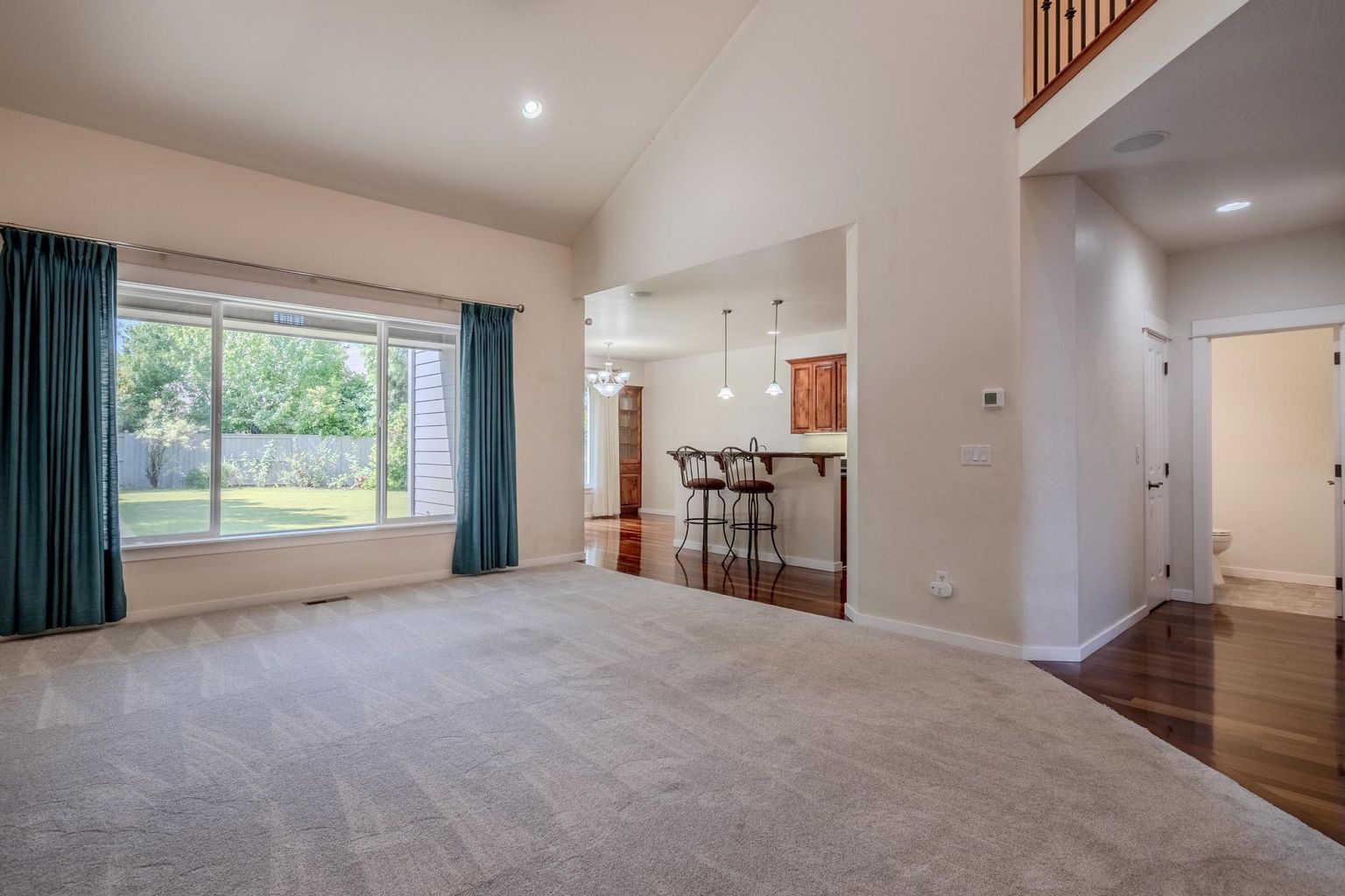 3724_Sherwood_Park_Dr-11