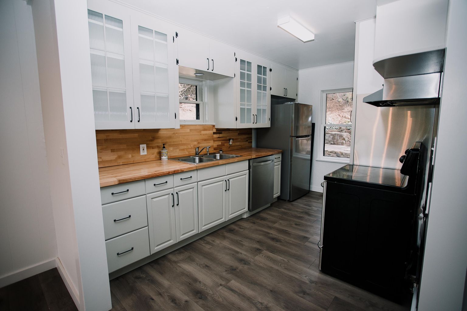 791_Lakeshore_Dr-27