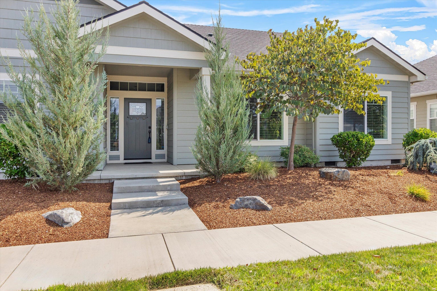 413_Sand_Pointe_Dr-03