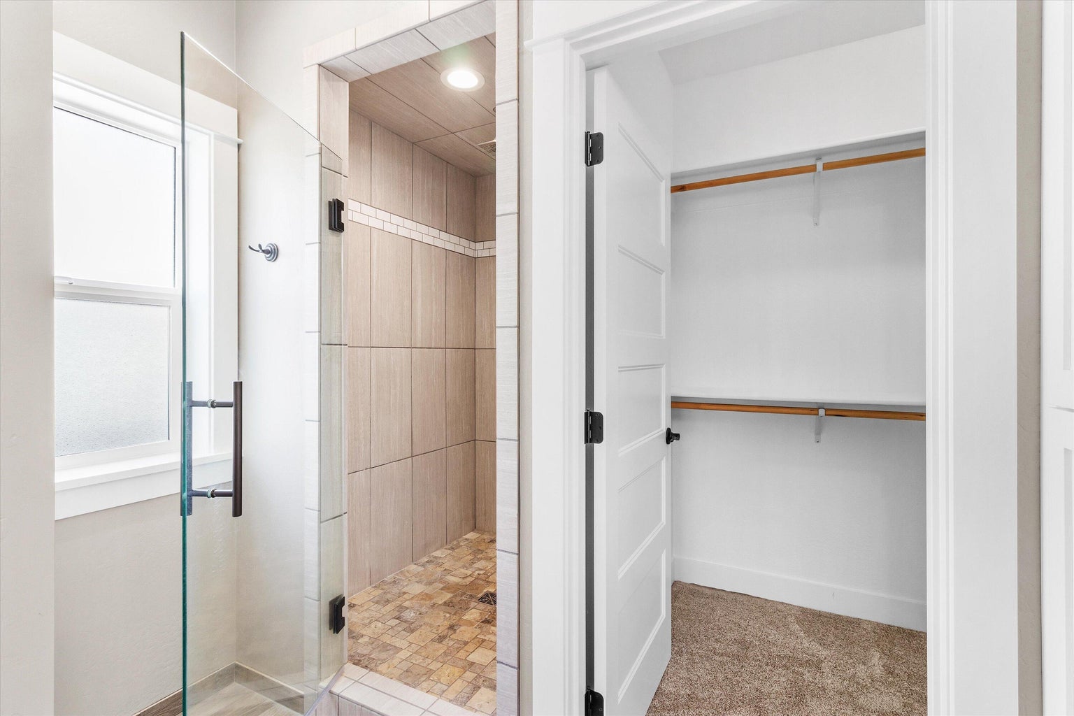 413_Sand_Pointe_Dr-23