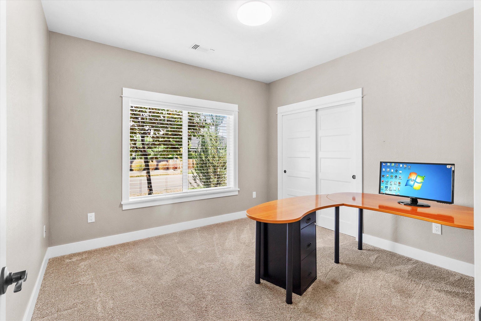 413_Sand_Pointe_Dr-26
