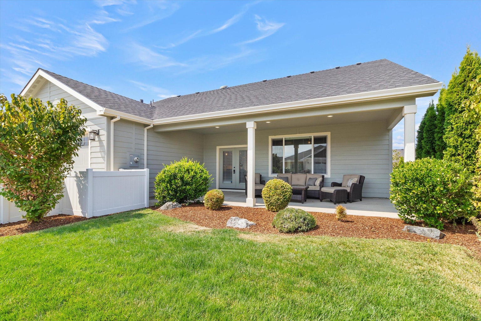 413_Sand_Pointe_Dr-31