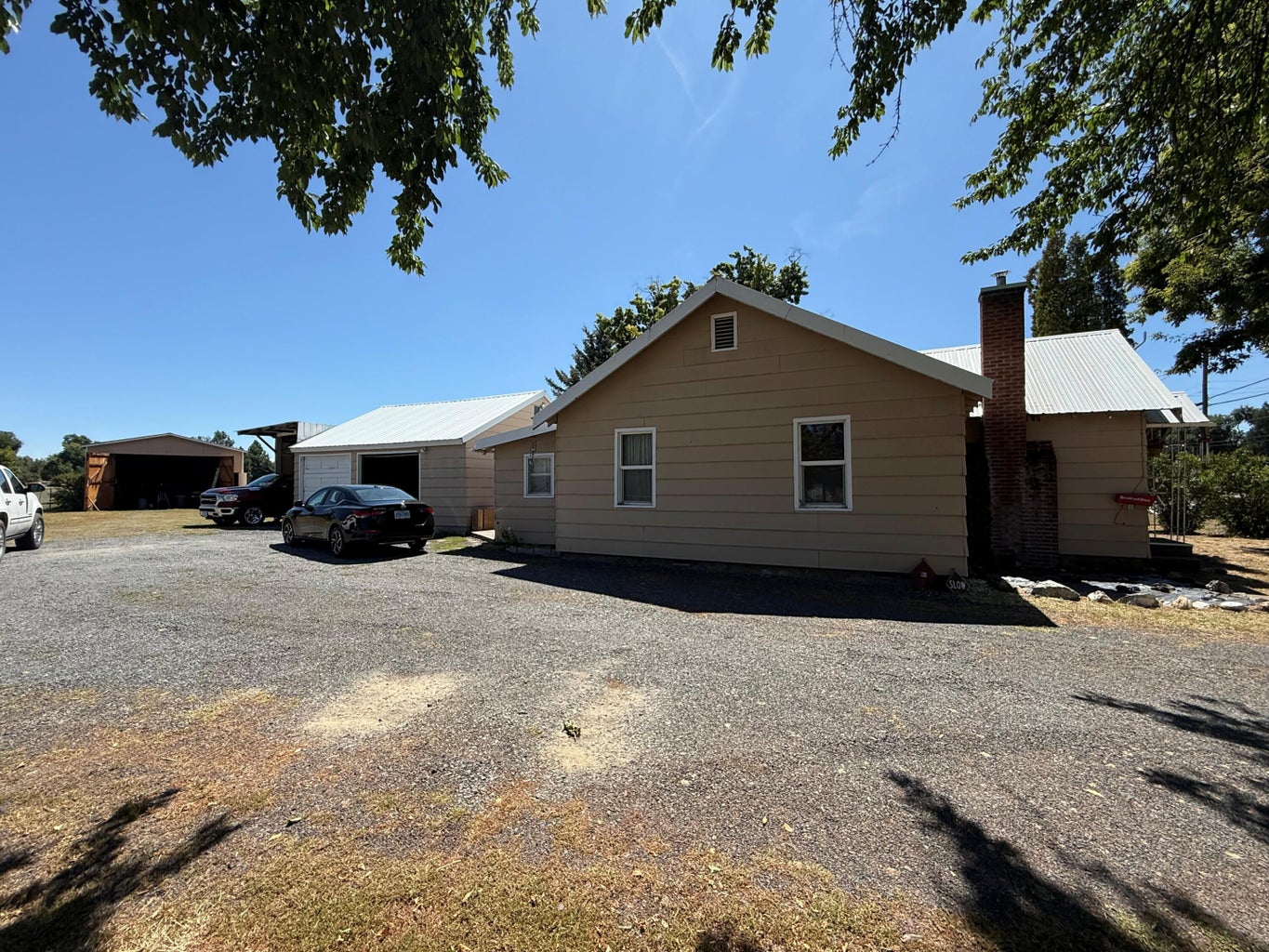 220207802,  3219 Homedale Rd, Klamath Falls, OR 97603