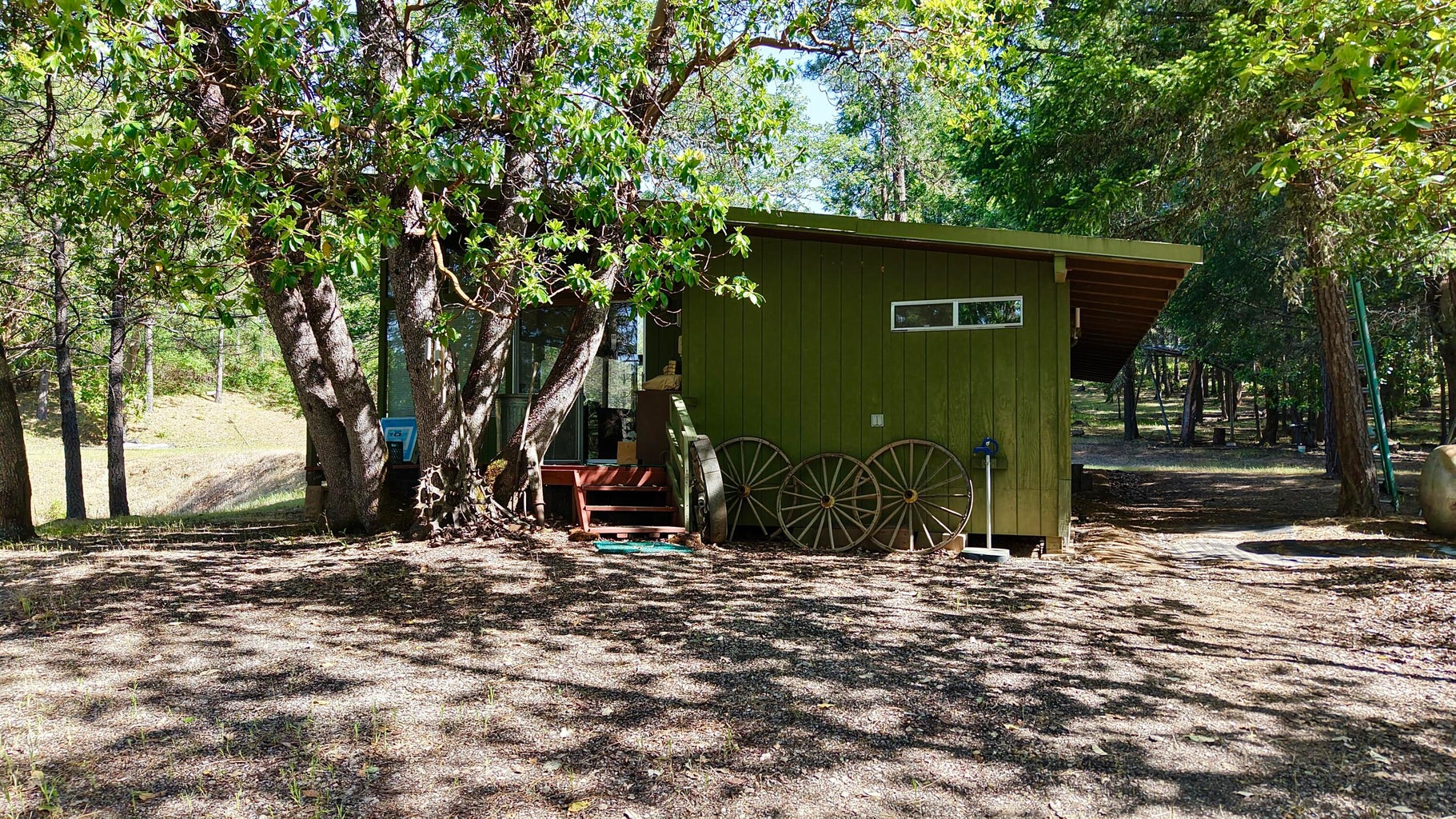 13007 Perry Rd-02