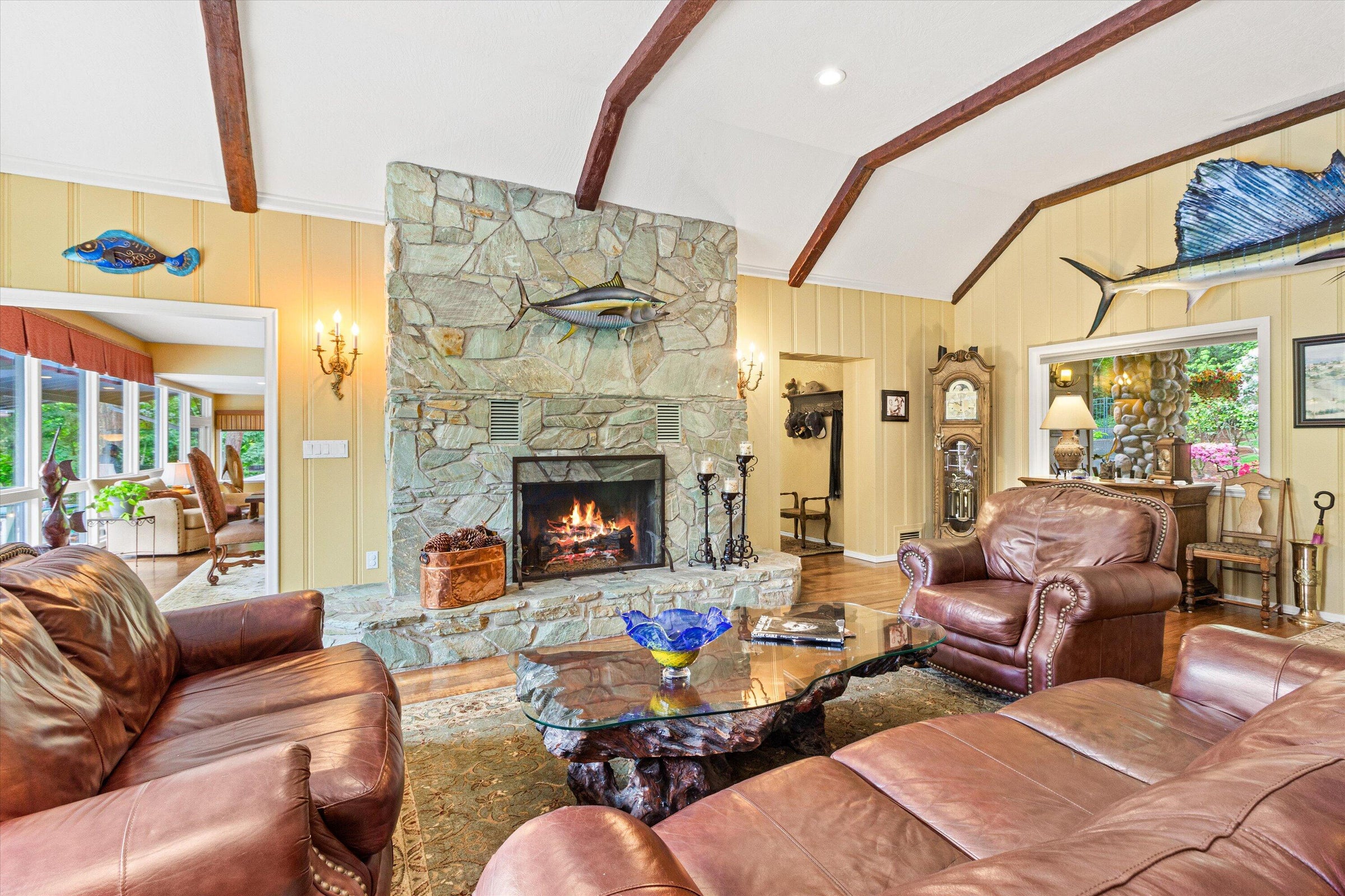 4990_Rogue_River_Hwy-11