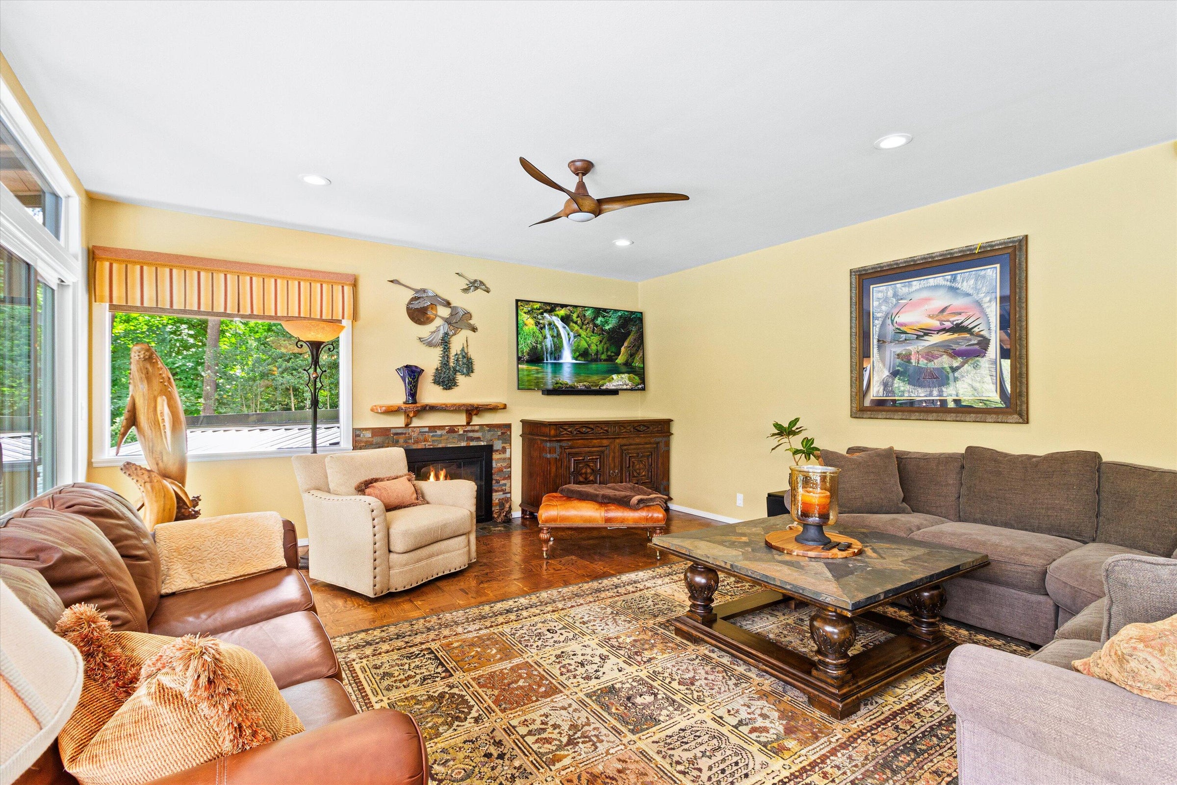 4990_Rogue_River_Hwy-14