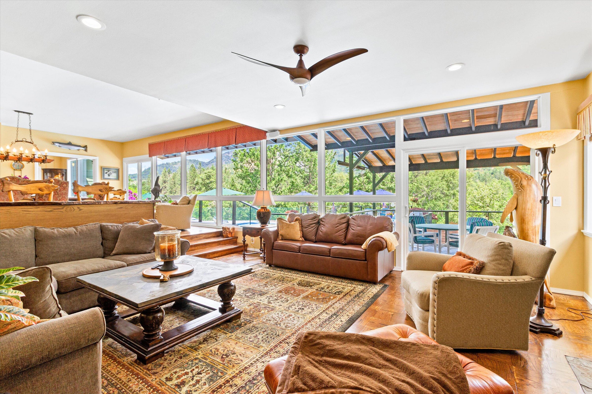 4990_Rogue_River_Hwy-08