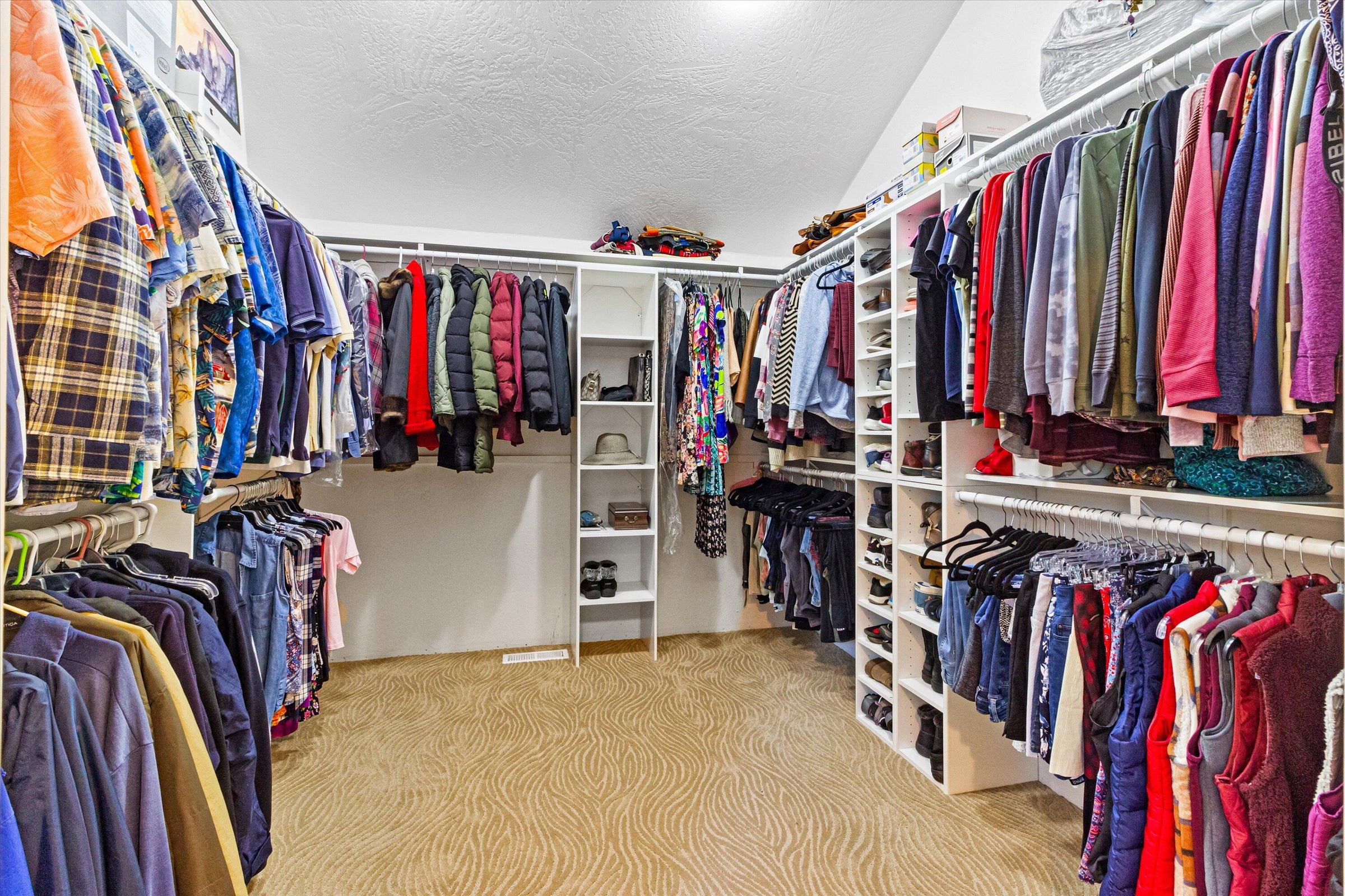 4990_Rogue_River_Hwy-18